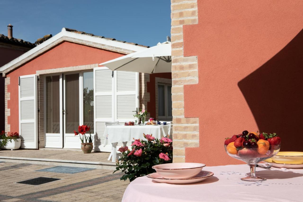 לינה וארוחת בוקר סירולו Fonte D'Olio Conero Relais מראה חיצוני תמונה